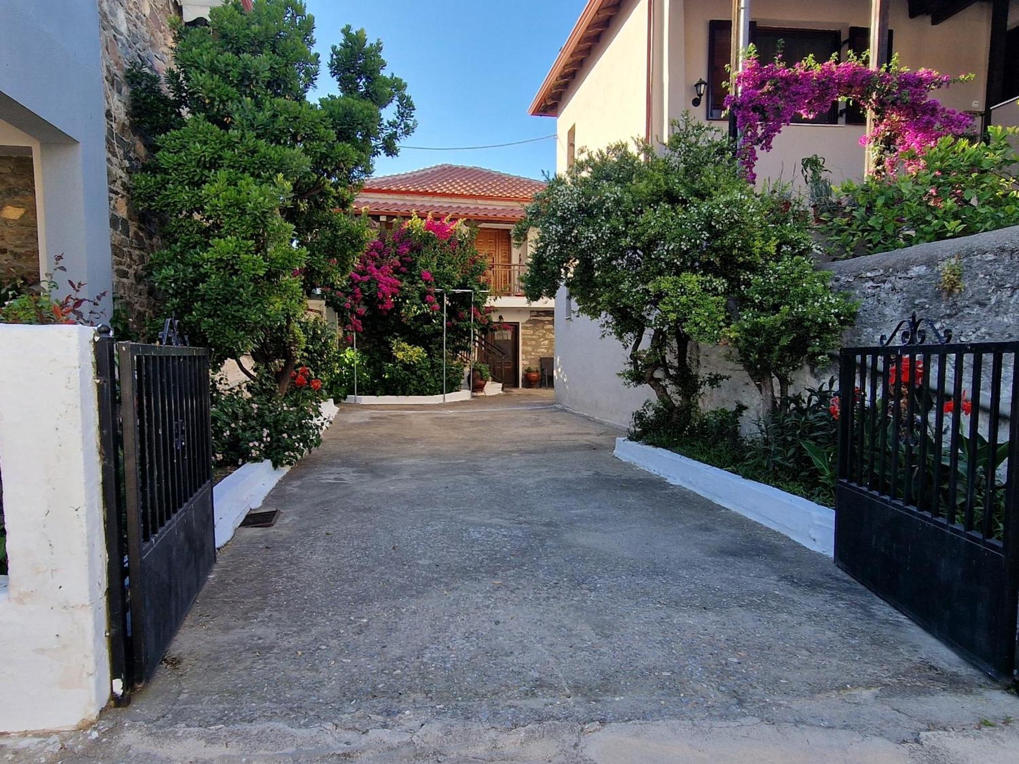 Апартаменты Nikolaos House Айос-Николаос Экстерьер фото